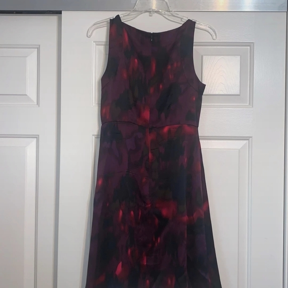 - 🐦 - Theory sz 2 100% Silk. Black, Purple and Pink Mixed Color Dress - Picture 8 of 9